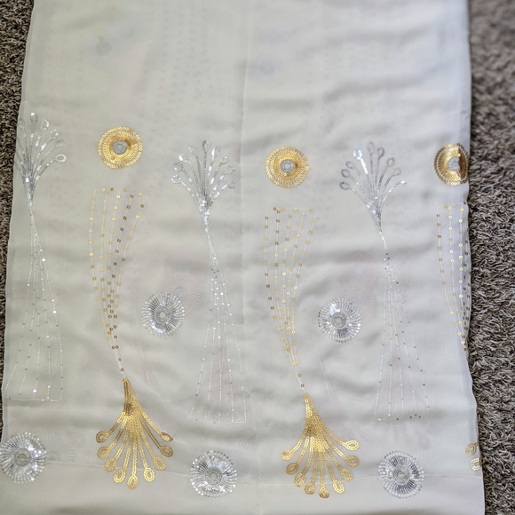 Saree - Picture 6 of 8